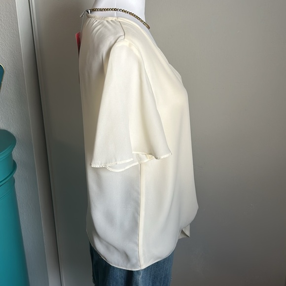 New Allison Joy from Evereve Women’s Lyla Scallop Trim Ivory Short Sleeve Blouse - Picture 5 of 12